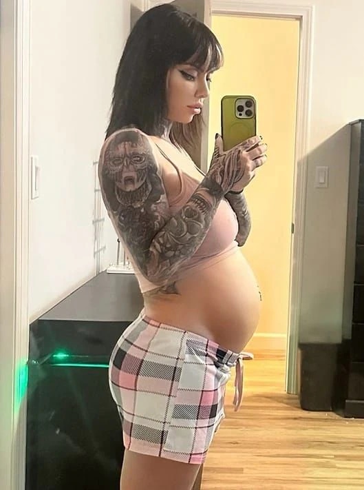Karma is a Bitch screenshot 1